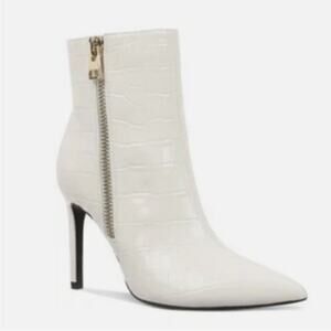 INC International Concepts Sarishaa Heeled Zip boots white croc - 9